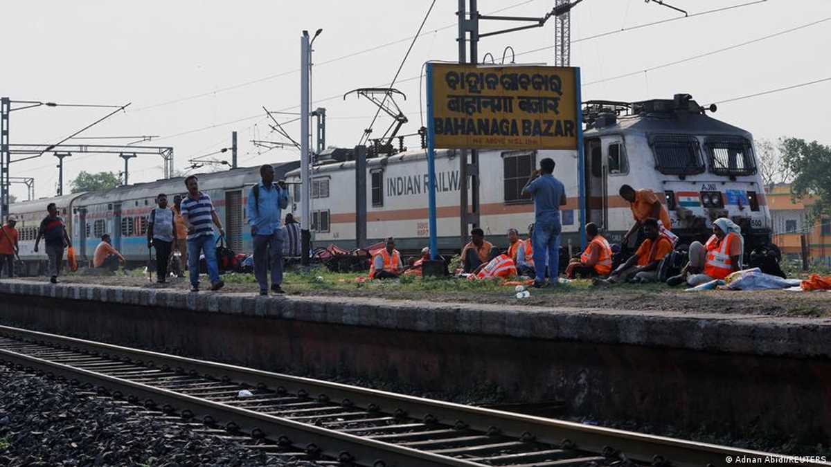 इंसानी गलती से हुआ ओडिशा ट्रेन हादसा इंसानी गलती से हुआ ओडिशा ट्रेन हादसा